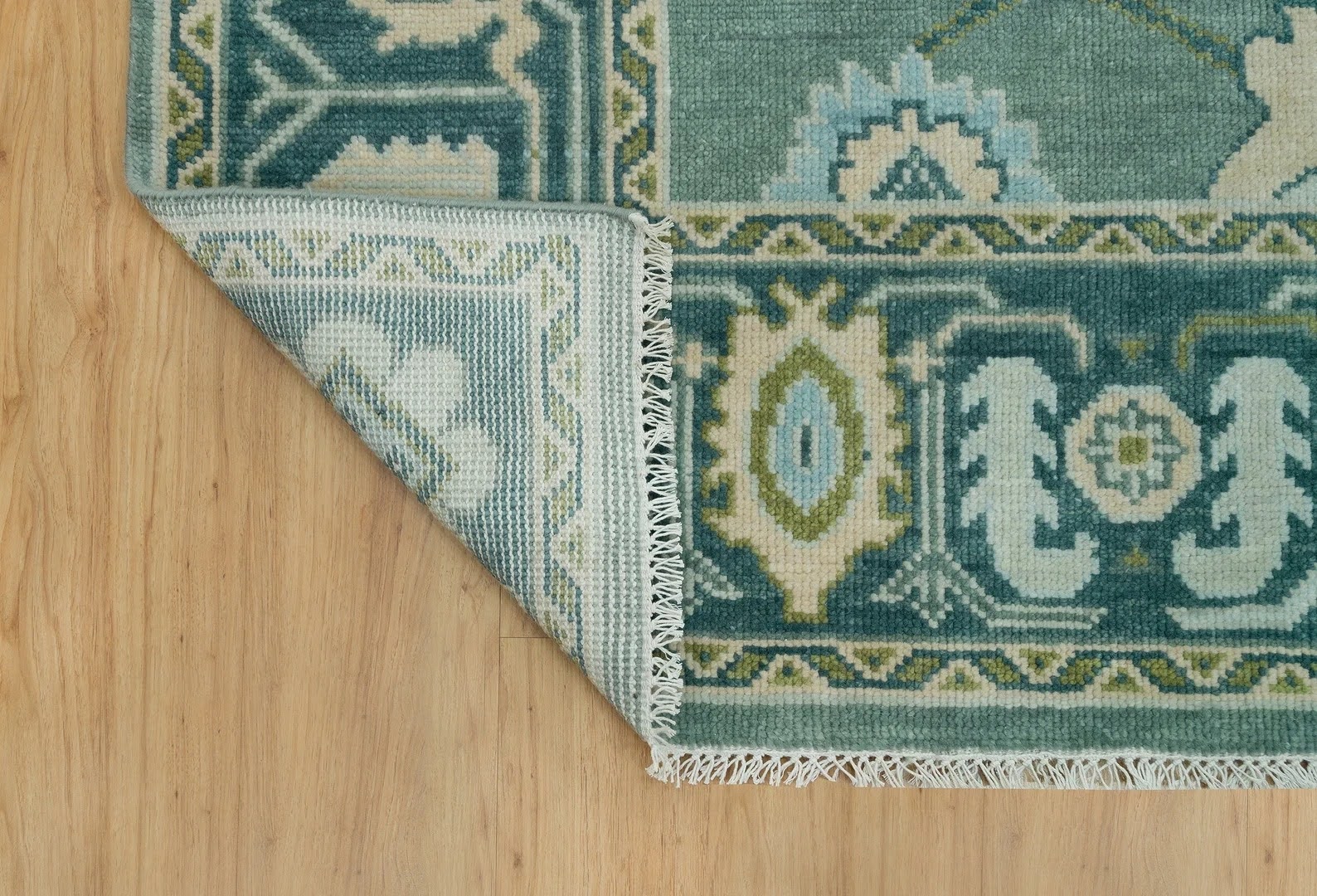 Heritage Vine Oushak Rug